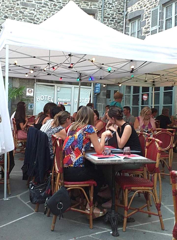 Organisez vos événements spéciaux dans un cadre convivial et adapté.